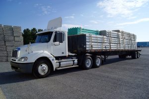 What Are the Types of Flatbed Trucks?